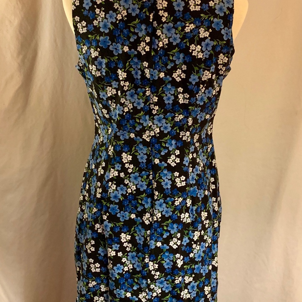 Beautiful floral print sheath dress size 10